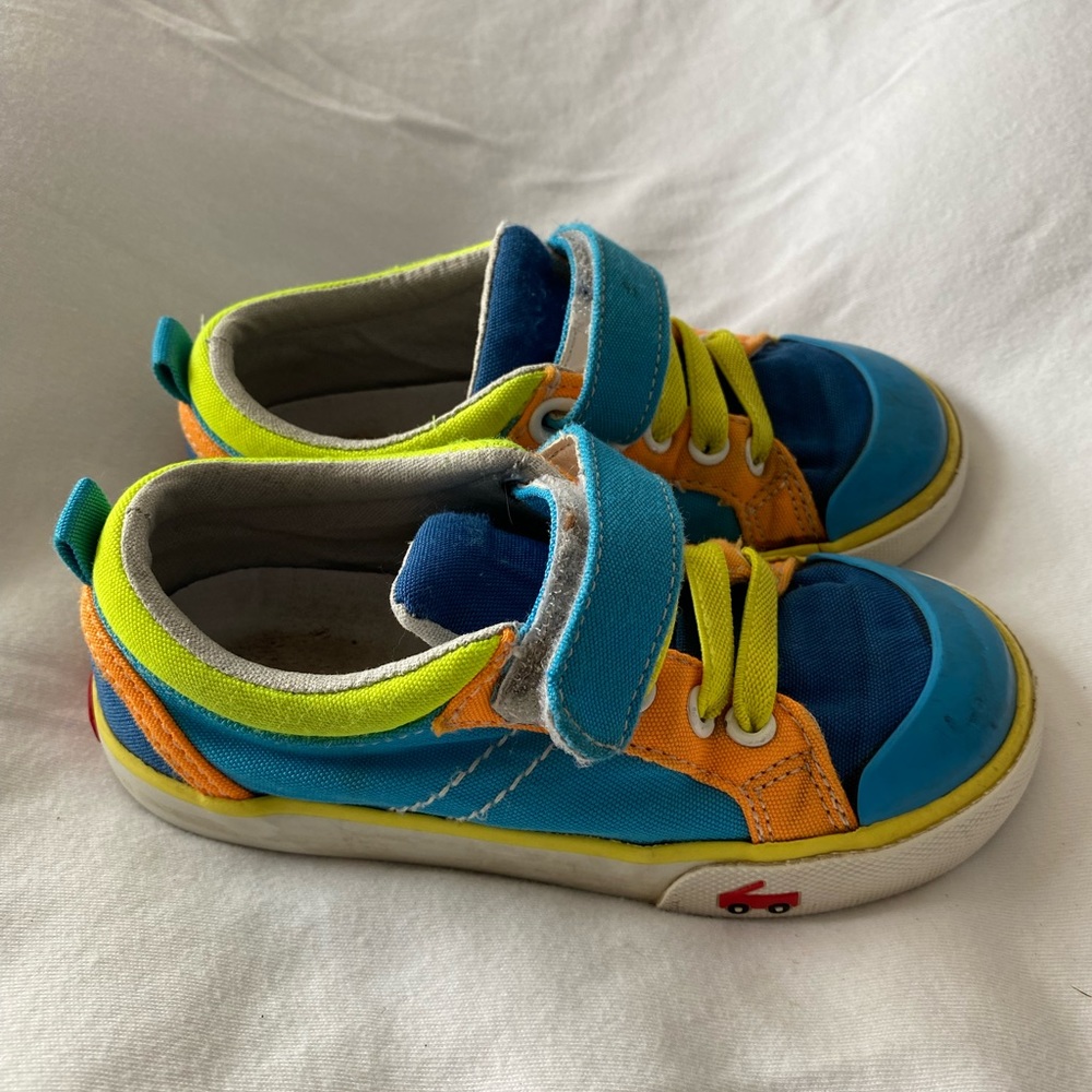See Kai run size 10